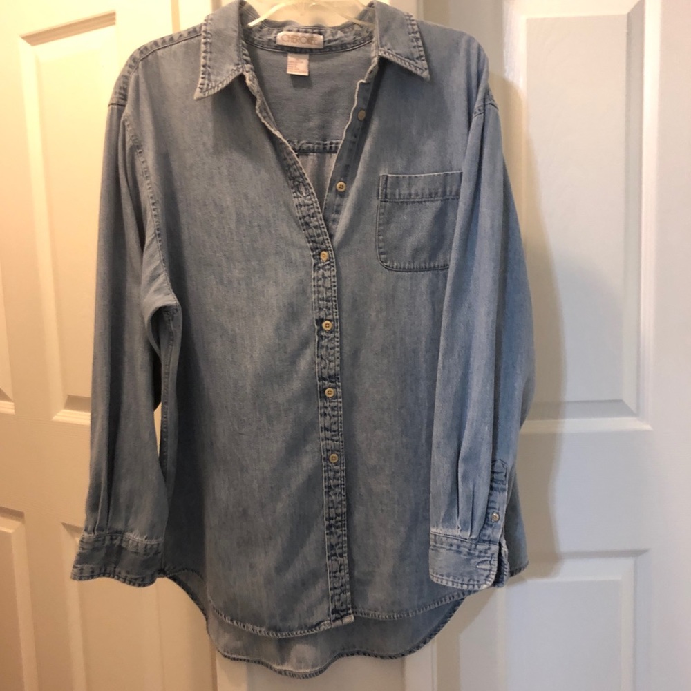 CHEROKEE Chambray long sleeve button down shirt